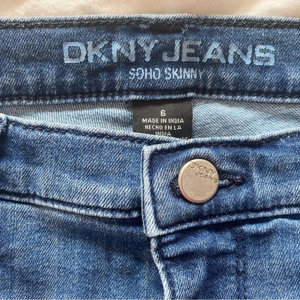 DKNY Soho Skinny Jeans